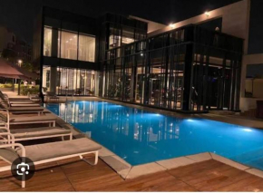 Apartment With Garden In Cairo Festival City